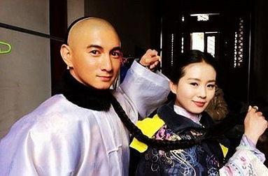 明星拍戏,揭秘明星幕后拍戏的精彩瞬间